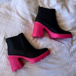 NWT Sorel Boots Womens 8 Brex Chelsea Chunky Heel Black Hot Cactus Pink Leather